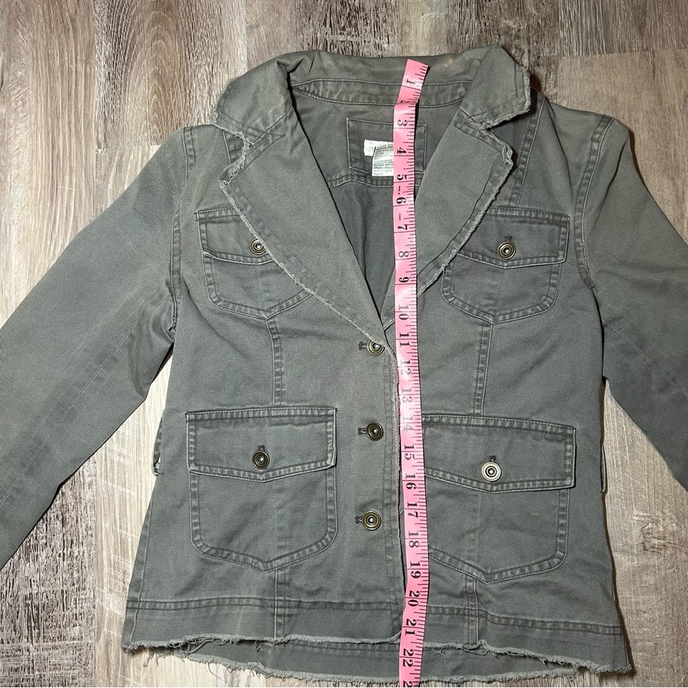 Maurices Distressed Charcoal Denim Button Up Jacket Small - Picture 9 of 10